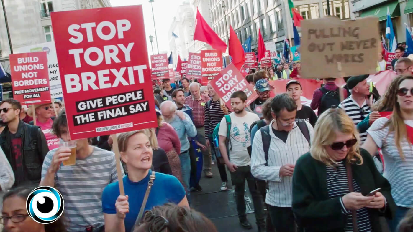 Thousands protest against Brexit in the UK